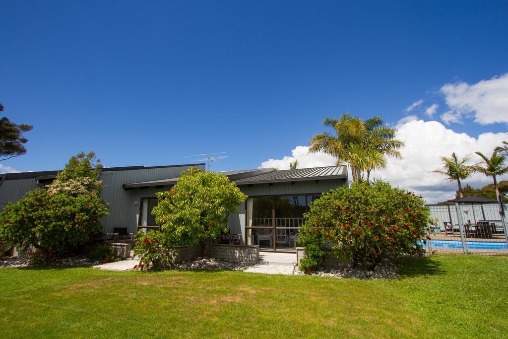 The Clendon Hotel Opua Exterior photo