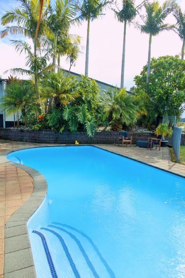 The Clendon Hotel Opua Exterior photo