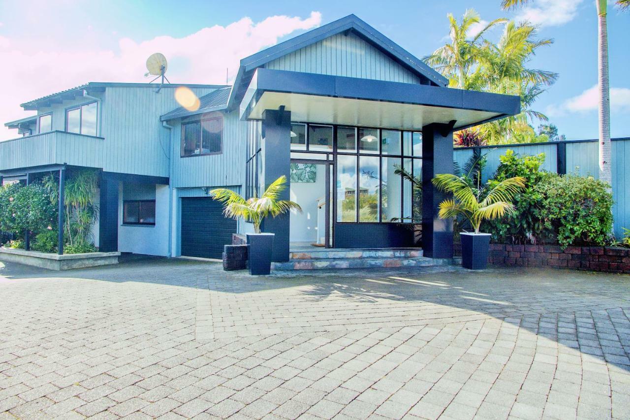 The Clendon Hotel Opua Exterior photo